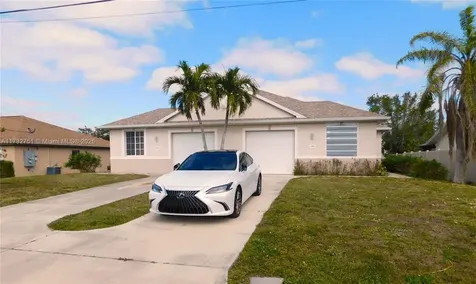 617 SE 7 Street Cape Coral FL 33990