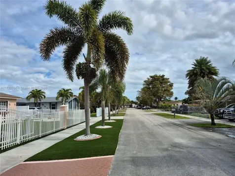 10451 SW 164th Street Miami FL 33157