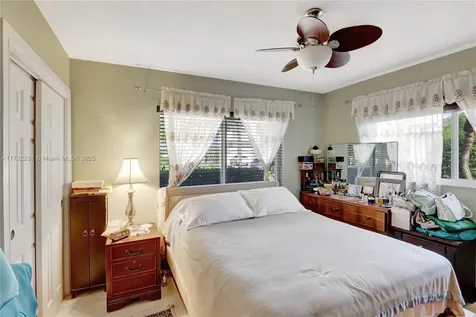 808 NE 72nd Street Boca Raton FL 33487