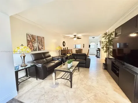 4806 NW 36th Street Lauderdale Lakes FL 33319