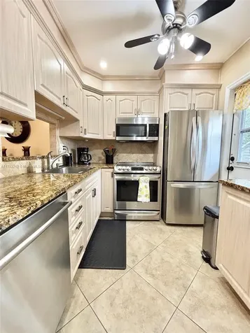 4806 NW 36th Street Lauderdale Lakes FL 33319