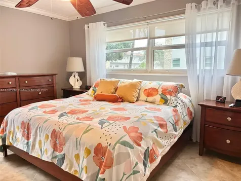 4806 NW 36th Street Lauderdale Lakes FL 33319