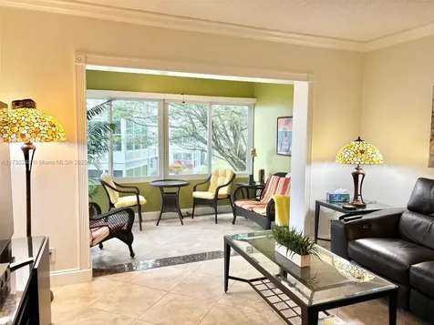 4806 NW 36th Street Lauderdale Lakes FL 33319
