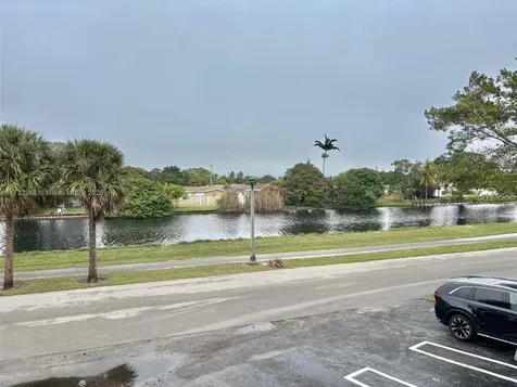 4806 NW 36th Street Lauderdale Lakes FL 33319