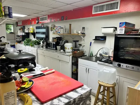 7601 E Treasure Drive North Bay Village FL 33141