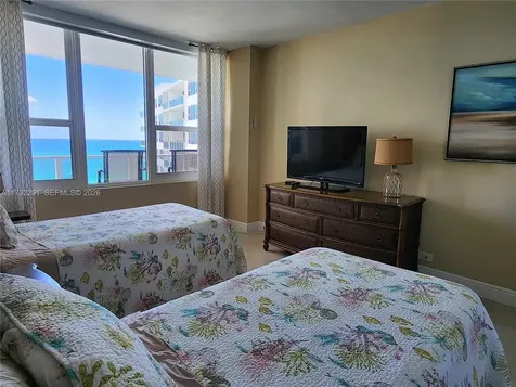 3505 S Ocean Drive Hollywood FL 33019