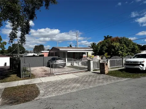 1701 NW 180th Terrace Miami Gardens FL 33056