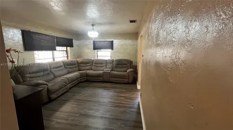 1701 NW 180th Terrace Miami Gardens FL 33056