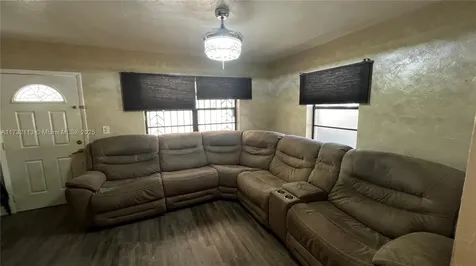 1701 NW 180th Terrace Miami Gardens FL 33056