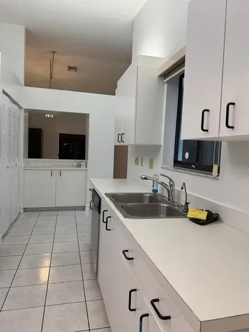 8204 NW 100th Lane Tamarac FL 33321