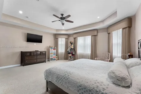 3888 W Gardenia Avenue Weston FL 33332