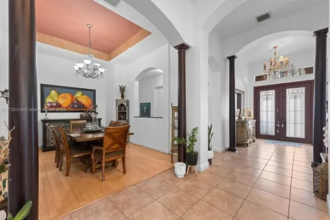 3888 W Gardenia Avenue Weston FL 33332