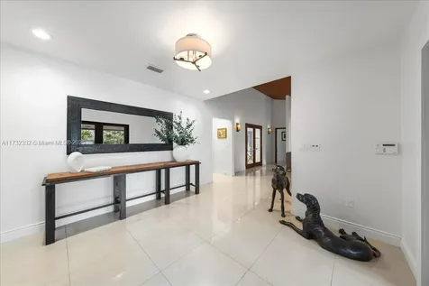 5922 SW 105th Street Pinecrest FL 33156