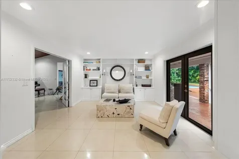 5922 SW 105th Street Pinecrest FL 33156