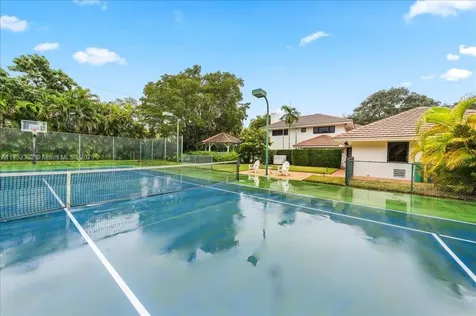 5922 SW 105th Street Pinecrest FL 33156