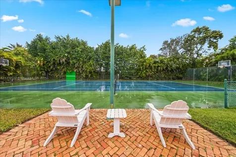 5922 SW 105th Street Pinecrest FL 33156