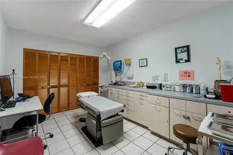 9950 SW 40th Street Miami FL 33165