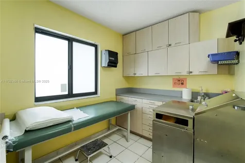 9950 SW 40th Street Miami FL 33165