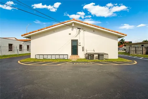 9950 SW 40th Street Miami FL 33165