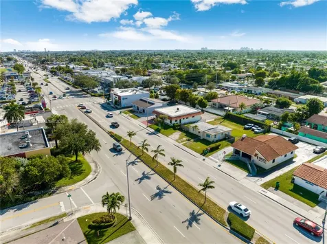 9950 SW 40th Street Miami FL 33165