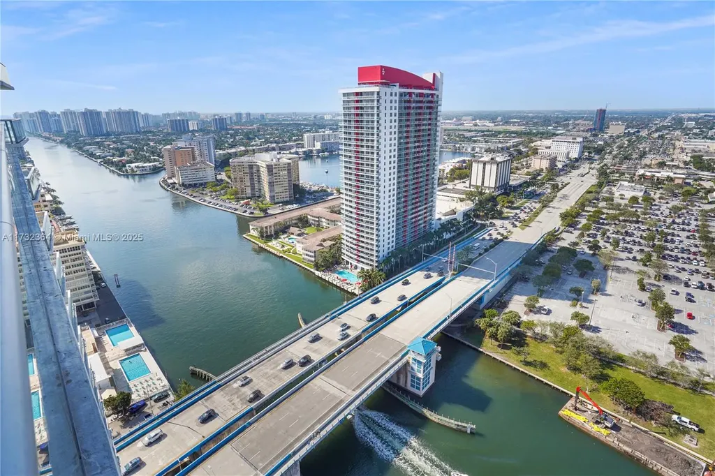4010 S Ocean Drive Hollywood FL 33019