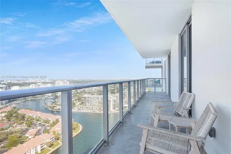 4010 S Ocean Drive Hollywood FL 33019