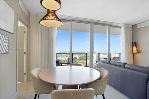 4010 S Ocean Drive Hollywood FL 33019