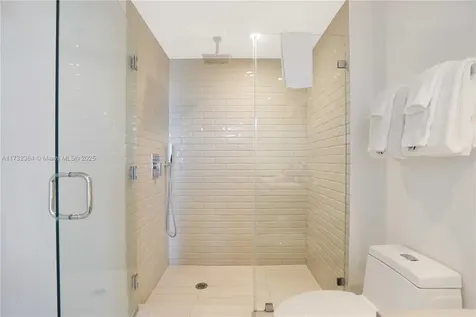 4010 S Ocean Drive Hollywood FL 33019