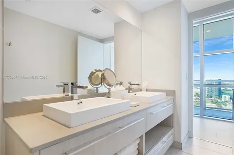 4010 S Ocean Drive Hollywood FL 33019