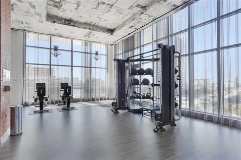 4010 S Ocean Drive Hollywood FL 33019