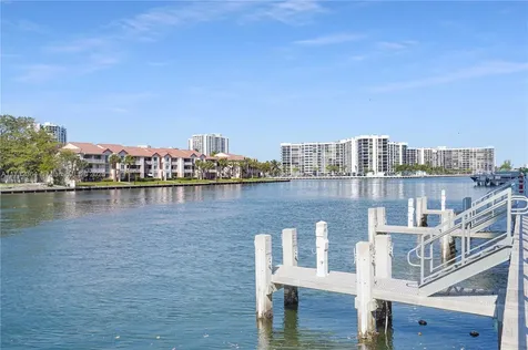 4010 S Ocean Drive Hollywood FL 33019