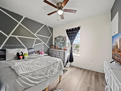 630 NE 5th Way Florida City FL 33034