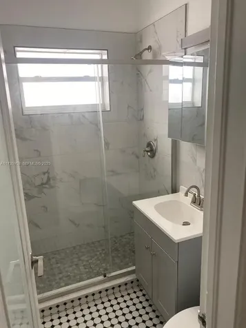 1551 Michigan Avenue Miami Beach FL 33139