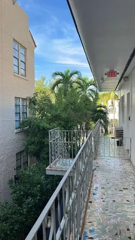 1551 Michigan Avenue Miami Beach FL 33139