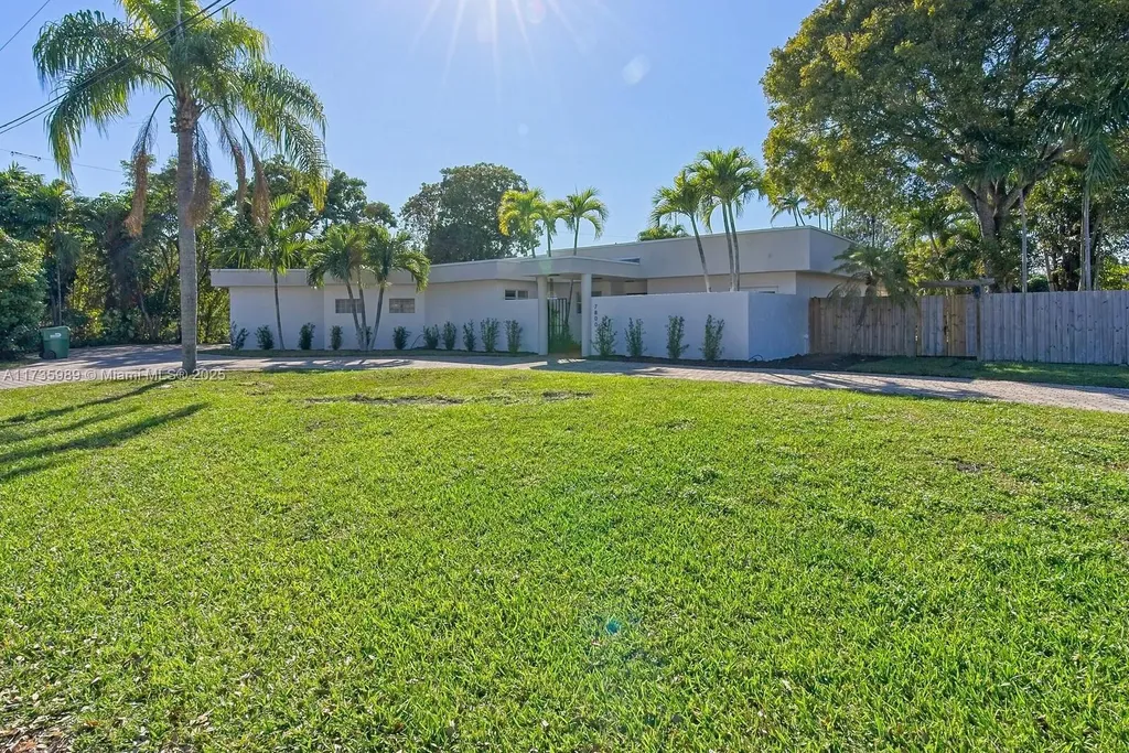 7800 SW 91st Avenue Miami FL 33173
