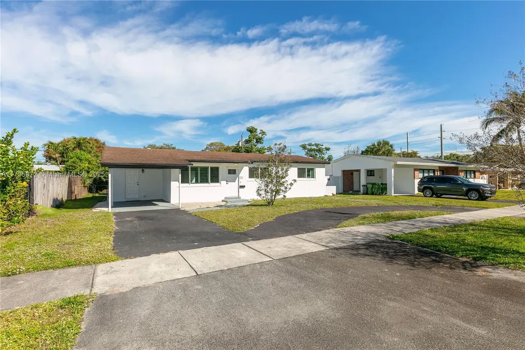 3131 SW 20th Street Fort Lauderdale FL 33312