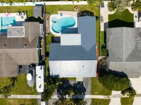 9211 NW 33rd Place Sunrise FL 33351