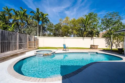 9211 NW 33rd Place Sunrise FL 33351