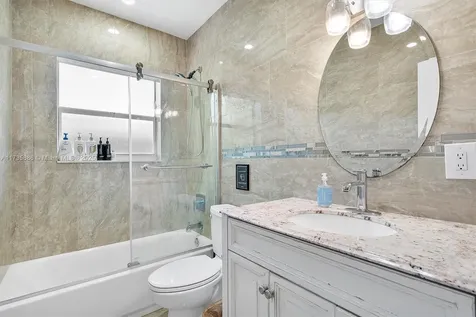 2541 NE 195th Street Miami FL 33180