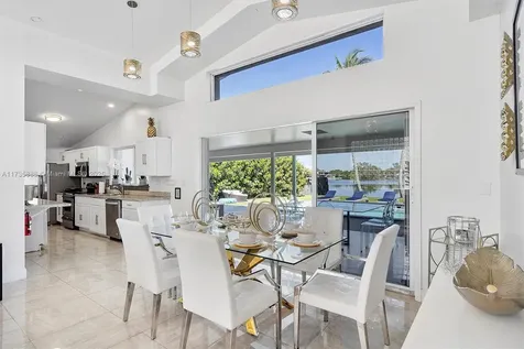 2541 NE 195th Street Miami FL 33180