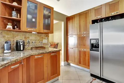 7671 NW 23rd Street Margate FL 33063