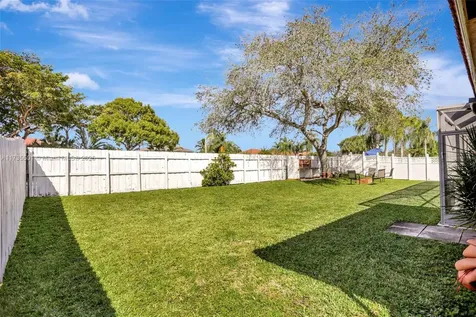 7671 NW 23rd Street Margate FL 33063