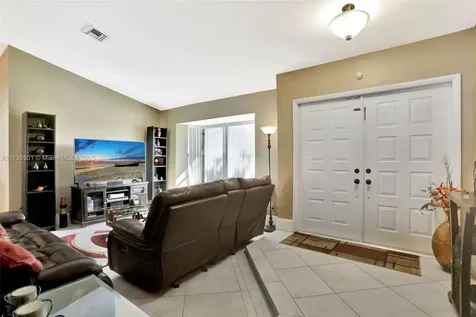 7671 NW 23rd Street Margate FL 33063