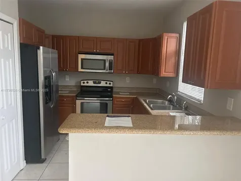 13814 SW 276th Street Homestead FL 33032