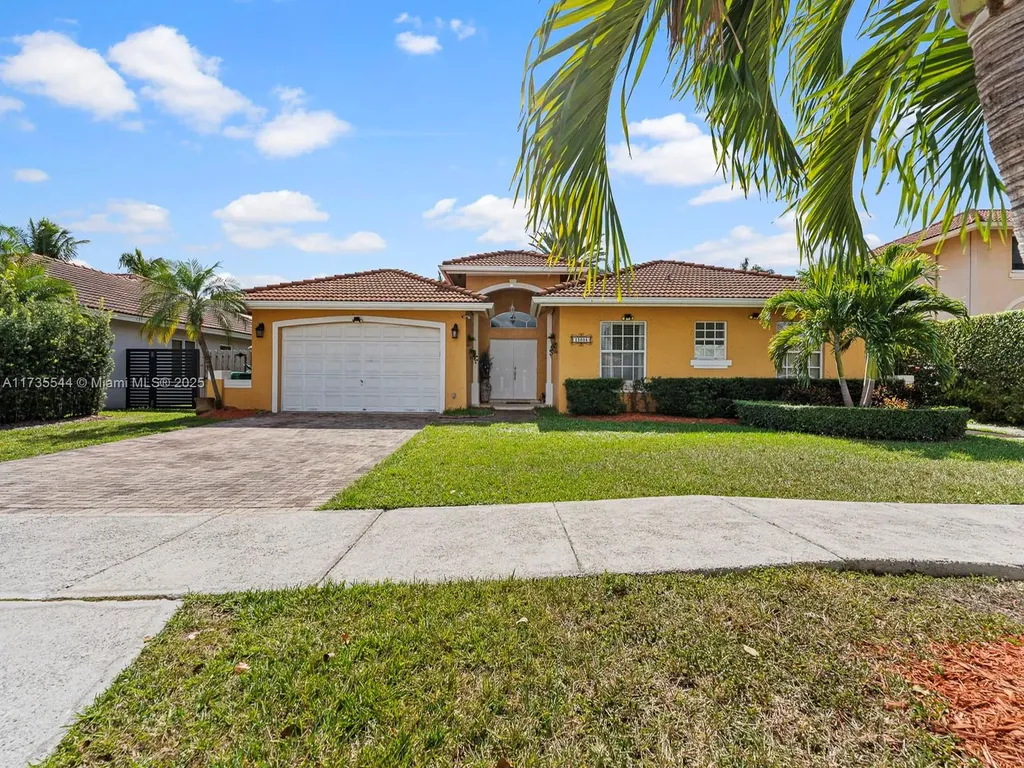 15804 SW 99th Terrace Miami FL 33196
