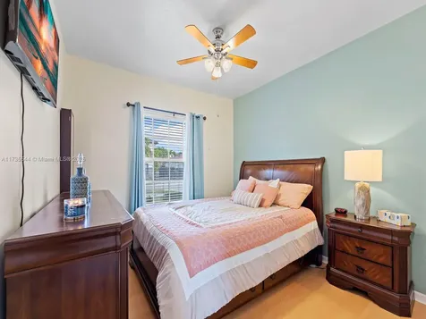 15804 SW 99th Terrace Miami FL 33196
