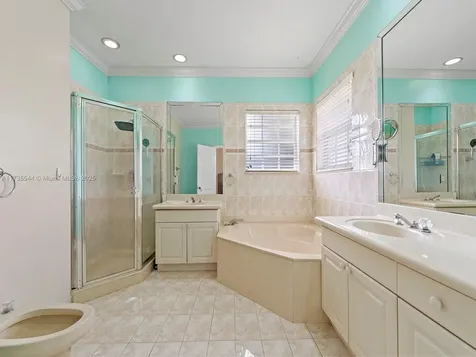 15804 SW 99th Terrace Miami FL 33196