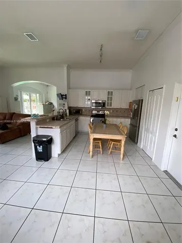 15804 SW 99th Terrace Miami FL 33196