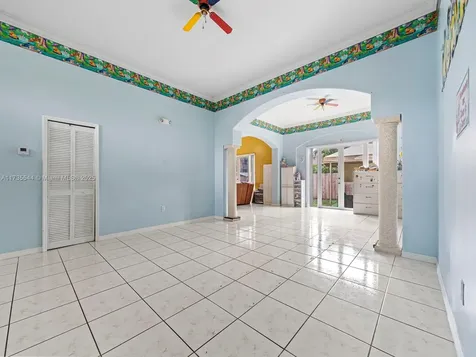 15804 SW 99th Terrace Miami FL 33196