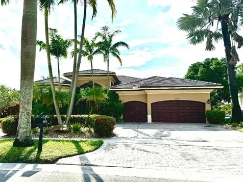 10936 Golden Eagle Court Plantation FL 33324